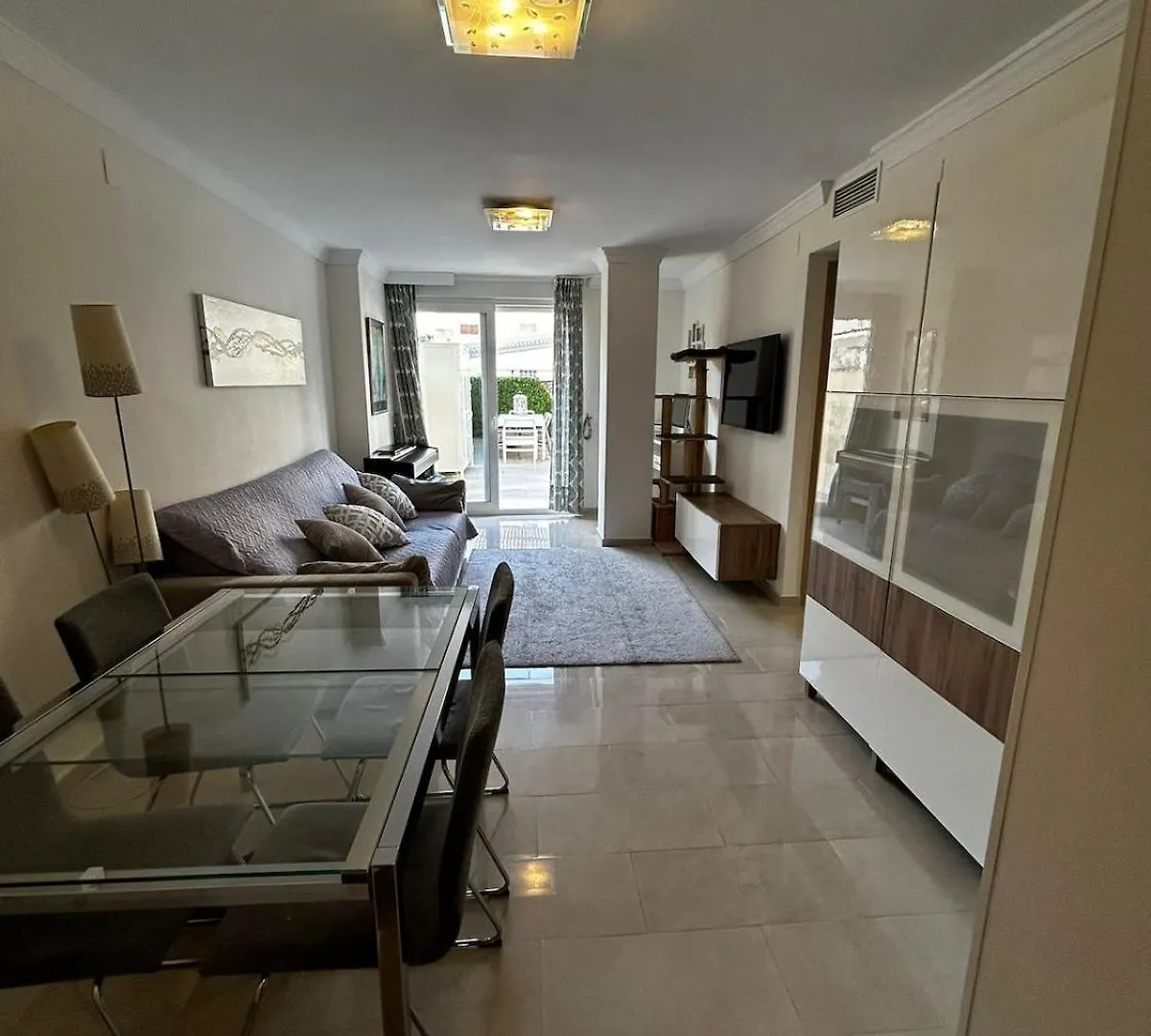 Apartment Marbella 15M To Promenade&Big Terrace スペイン